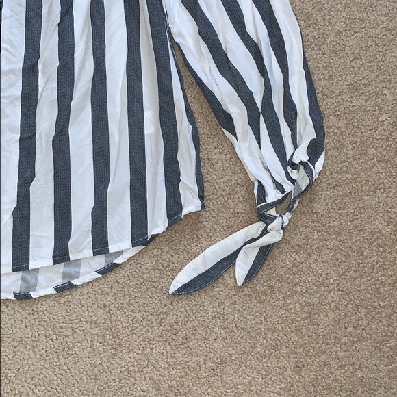 White and blue striped off the shoulder top S - Picture 3 of 7